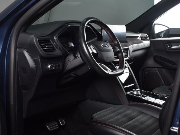 Ford Escape IV Рестайлинг с пробегом 2023 года, цена 4 834 995 рублей, 44665 км, внедорожник, Автокод Объявления