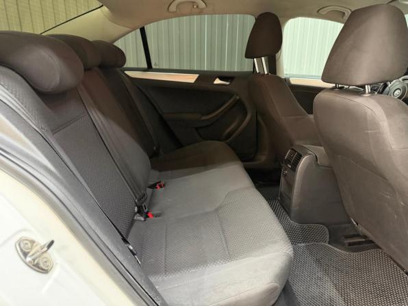 Volkswagen Jetta VI с пробегом 2012 года, цена 750 000 рублей, 182228 км, седан, Автокод Объявления