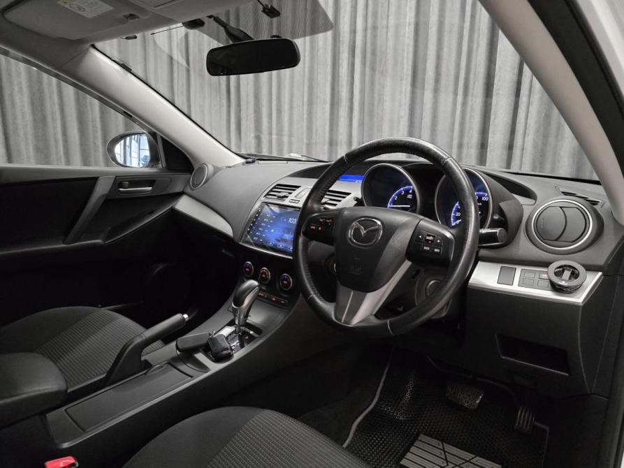 Mazda Axela II Красноярск  - изображение 11