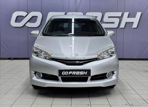 Toyota Wish II Рестайлинг с пробегом 2016 года, цена 1 849 000 рублей, 80000 км, минивэн, Автокод Объявления