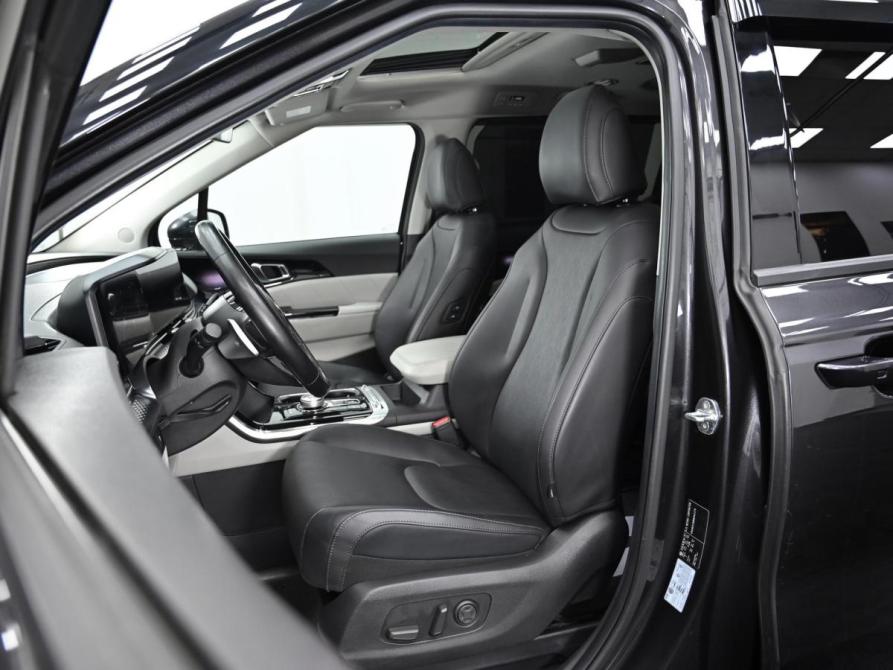 Kia Carnival IV Москва  - изображение 8