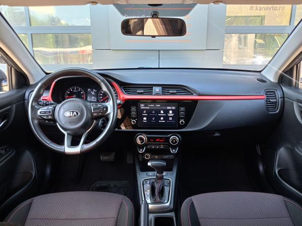Kia Rio IV Рестайлинг с пробегом 2021 года, цена 1 823 000 рублей, 52807 км, седан, Автокод Объявления