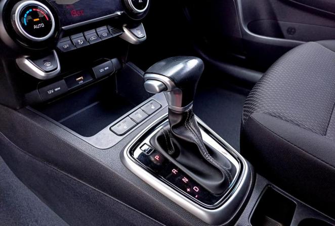 Kia Rio IV Рестайлинг с пробегом 2021 года, цена 1 730 000 рублей, 101378 км, седан, Автокод Объявления