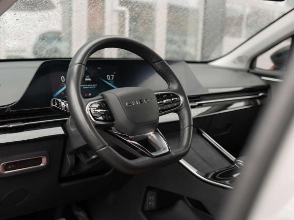 Omoda C5 I с пробегом 2023 года, цена 2 100 000 рублей, 40808 км, внедорожник, Автокод Объявления