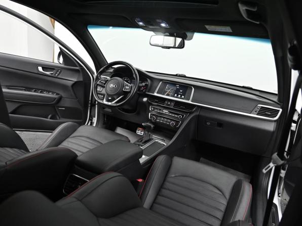 Kia Optima IV Рестайлинг с пробегом 2020 года, цена 2 249 000 рублей, 79000 км, седан, Автокод Объявления