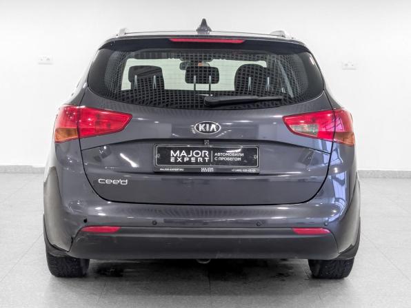 Kia Ceed II Рестайлинг с пробегом 2017 года, цена 1 400 000 рублей, 101000 км, универсал, Автокод Объявления