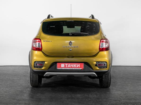 Renault Sandero II с пробегом 2016 года, цена 799 500 рублей, 67665 км, хэтчбек, Автокод Объявления