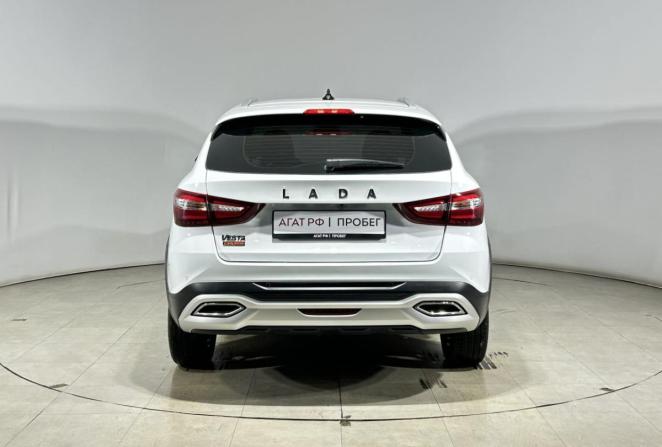 Lada (ВАЗ) Vesta I Рестайлинг (NG) с пробегом 2026 года, цена 1 675 000 рублей, 9796 км, универсал, Автокод Объявления