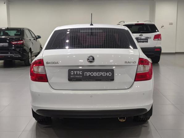 Skoda Rapid I с пробегом 2015 года, цена 1 050 000 рублей, 96314 км, лифтбек, Автокод Объявления