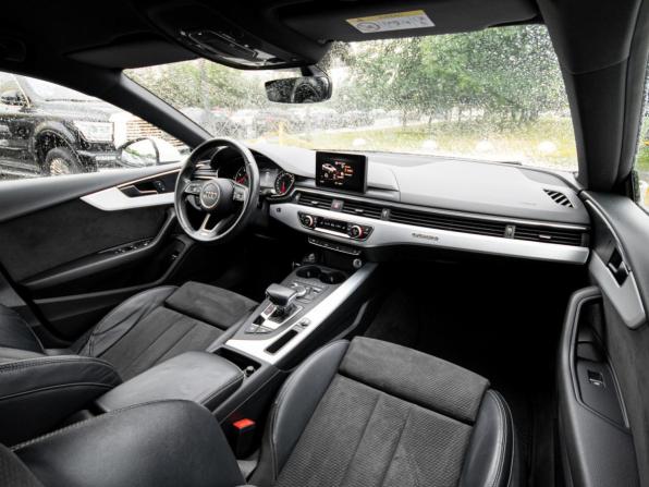 Audi A5 II (F5) с пробегом 2018 года, цена 2 568 900 рублей, 160890 км, лифтбек, Автокод Объявления