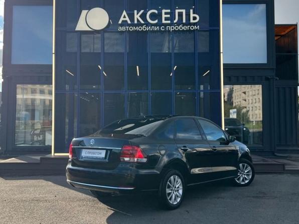 Volkswagen Polo V Рестайлинг с пробегом 2017 года, цена 949 000 рублей, 183000 км, седан, Автокод Объявления