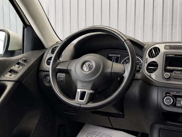 Volkswagen Tiguan I Рестайлинг с пробегом 2011 года, цена 1 287 000 рублей, 70975 км, внедорожник, Автокод Объявления