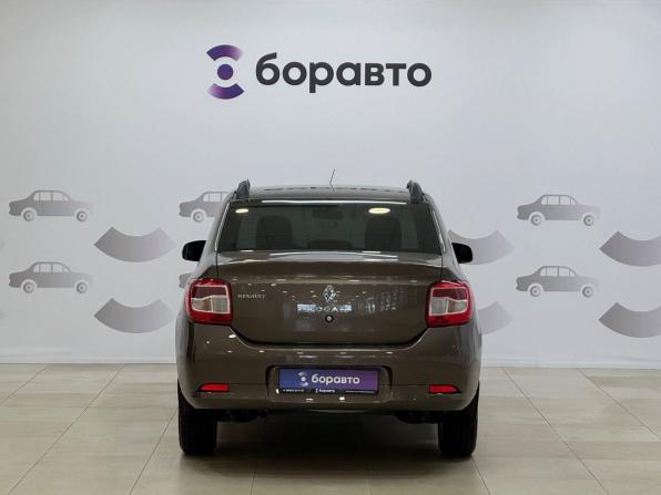 Renault Logan II Рестайлинг с пробегом 2018 года, цена 1 000 000 рублей, 113783 км, седан, Автокод Объявления