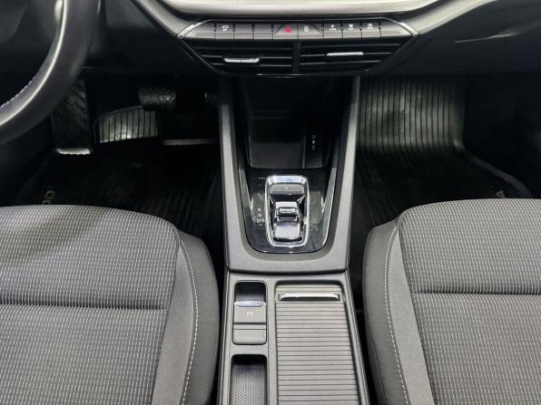 Skoda Octavia IV (A8) с пробегом 2020 года, цена 2 184 000 рублей, 93551 км, лифтбек, Автокод Объявления
