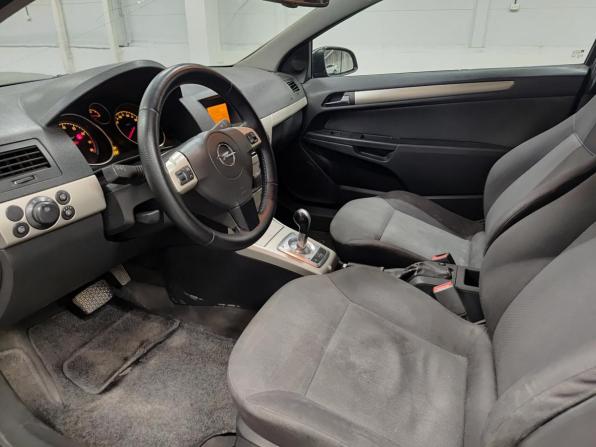 Opel Astra H Рестайлинг с пробегом 2007 года, цена 335 000 рублей, 202332 км, хэтчбек, Автокод Объявления