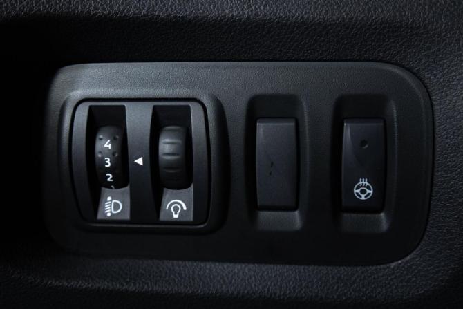 Renault Kaptur I Рестайлинг с пробегом 2021 года, цена 1 839 000 рублей, 43500 км, внедорожник, Автокод Объявления