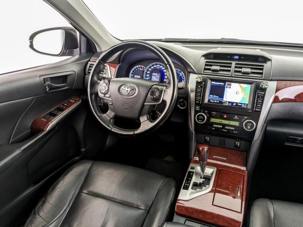 Toyota Camry VII (XV50) с пробегом 2013 года, цена 1 495 000 рублей, 252400 км, седан, Автокод Объявления