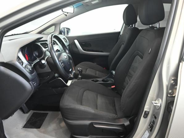 Kia Ceed II с пробегом 2013 года, цена 950 000 рублей, 198876 км, хэтчбек, Автокод Объявления