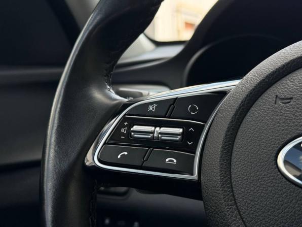 Kia Optima IV Рестайлинг с пробегом 2019 года, цена 2 100 000 рублей, 32175 км, седан, Автокод Объявления