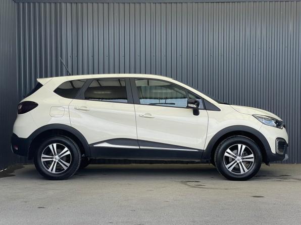 Renault Kaptur I Рестайлинг с пробегом 2020 года, цена 1 647 000 рублей, 29651 км, внедорожник, Автокод Объявления