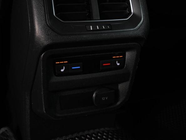 Volkswagen Tiguan II с пробегом 2017 года, цена 2 275 000 рублей, 198042 км, внедорожник, Автокод Объявления