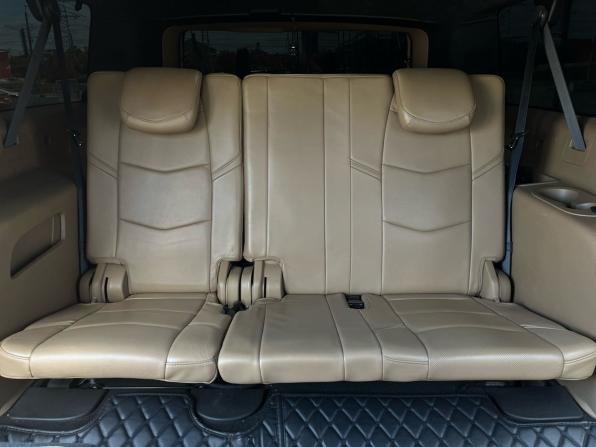 Cadillac Escalade IV с пробегом 2017 года, цена 5 200 000 рублей, 146317 км, внедорожник, Автокод Объявления