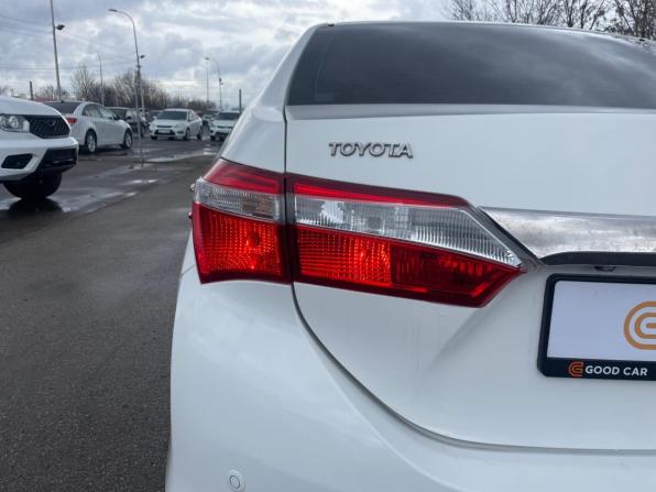 Toyota Corolla XI (E160 E170 E180) с пробегом 2013 года, цена 1 570 000 рублей, 127405 км, седан, Автокод Объявления