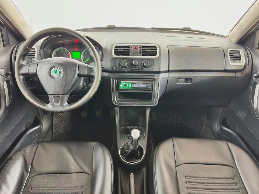 Skoda Fabia II Москва  - изображение 5