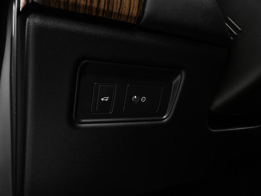 Land Rover Range Rover IV Рестайлинг Волгоград  - изображение 23