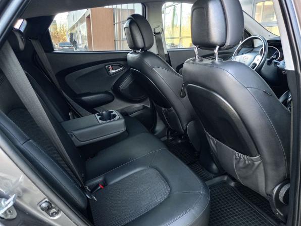 Hyundai ix35 I с пробегом 2012 года, цена 1 499 000 рублей, 102850 км, внедорожник, Автокод Объявления