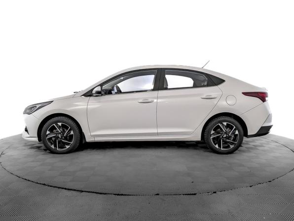 Hyundai Solaris II Рестайлинг с пробегом 2022 года, цена 1 820 000 рублей, 84425 км, седан, Автокод Объявления