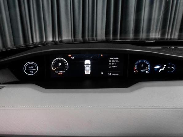 Changan UNI-V I с пробегом 2023 года, цена 2 249 000 рублей, 34635 км, лифтбек, Автокод Объявления