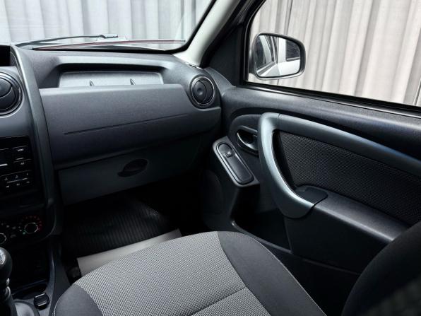 Renault Duster I Рестайлинг с пробегом 2019 года, цена 1 379 000 рублей, 94578 км, внедорожник, Автокод Объявления