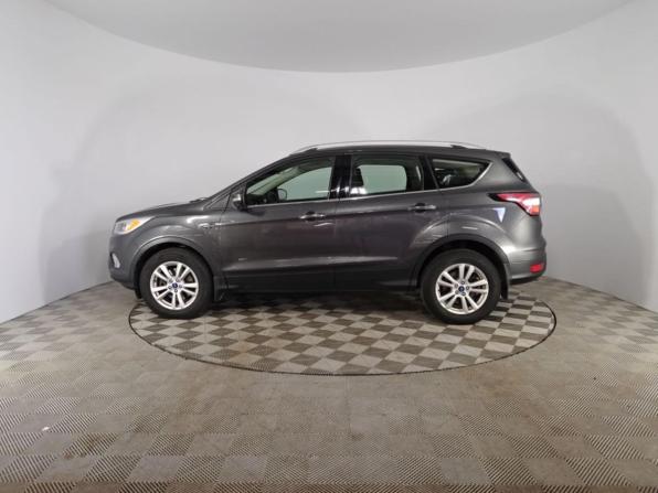 Ford Kuga II Рестайлинг с пробегом 2017 года, цена 1 528 000 рублей, 133382 км, внедорожник, Автокод Объявления
