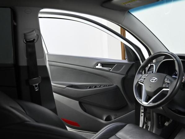 Hyundai Tucson III Рестайлинг с пробегом 2018 года, цена 2 149 000 рублей, 137000 км, внедорожник, Автокод Объявления