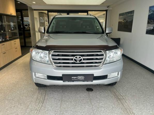 Toyota Land Cruiser 200 Series с пробегом 2011 года, цена 2 555 000 рублей, 325660 км, внедорожник, Автокод Объявления