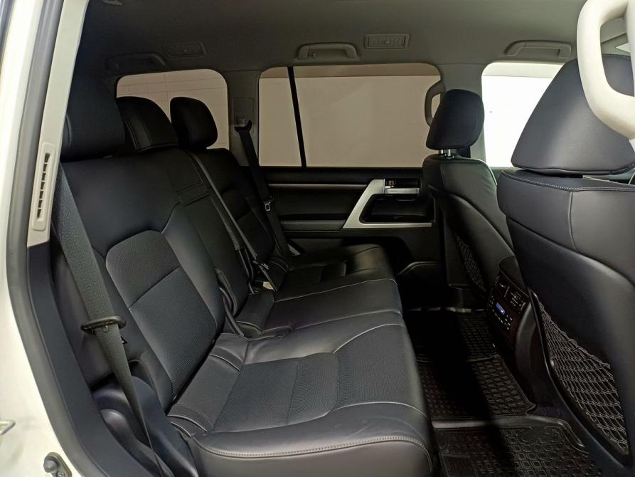 Toyota Land Cruiser 200 Series Рестайлинг 2 Москва  - изображение 24