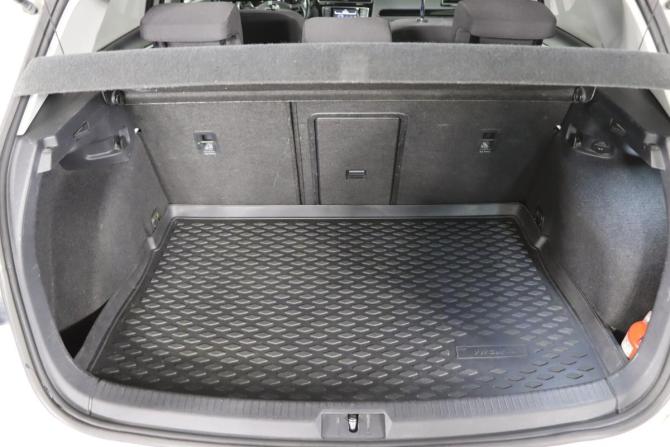 Volkswagen Golf VII с пробегом 2014 года, цена 949 990 рублей, 202851 км, хэтчбек, Автокод Объявления