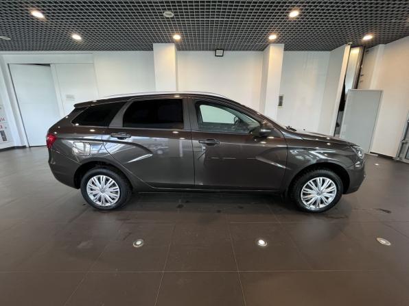 Lada (ВАЗ) Vesta I с пробегом 2021 года, цена 1 038 000 рублей, 85853 км, универсал, Автокод Объявления