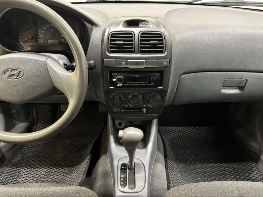 Hyundai Accent II Саратов  - изображение 9