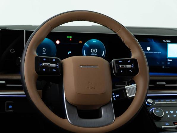 Hyundai Santa Fe V (MX5) с пробегом 2025 года, цена 6 049 999 рублей, 9783 км, внедорожник, Автокод Объявления