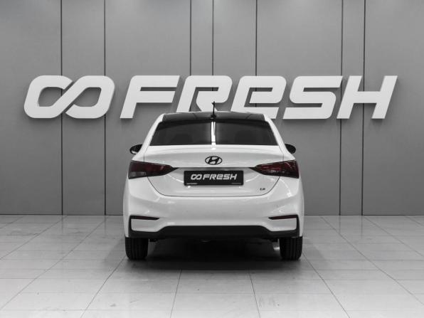 Hyundai Solaris II с пробегом 2019 года, цена 1 490 000 рублей, 90333 км, седан, Автокод Объявления