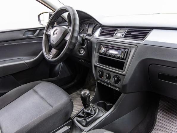 Skoda Rapid I с пробегом 2014 года, цена 778 000 рублей, 189627 км, лифтбек, Автокод Объявления