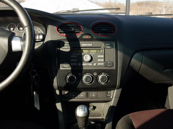 Ford Focus II с пробегом 2006 года, цена 420 000 рублей, 259952 км, хэтчбек, Автокод Объявления