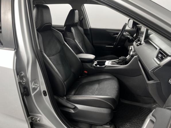 Toyota RAV4 V (XA50) с пробегом 2020 года, цена 2 439 900 рублей, 230523 км, внедорожник, Автокод Объявления
