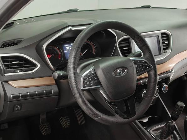 Lada (ВАЗ) Vesta I Рестайлинг (NG) с пробегом 2023 года, цена 1 229 000 рублей, 53219 км, седан, Автокод Объявления