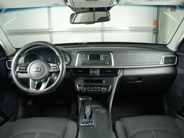 Kia Optima IV Рестайлинг с пробегом 2019 года, цена 1 865 995 рублей, 100856 км, седан, Автокод Объявления