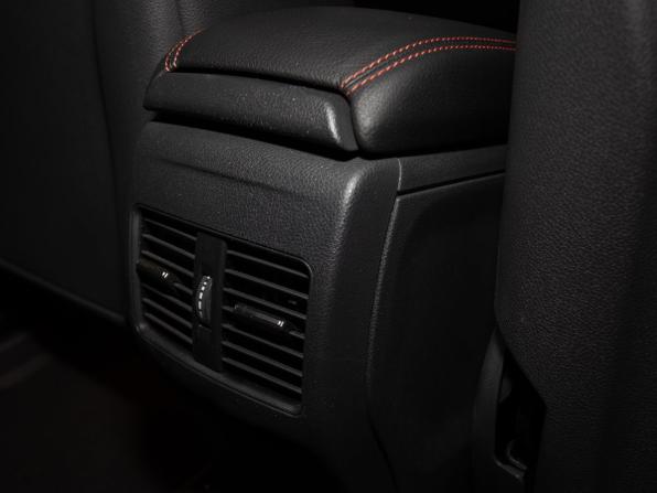 Mercedes-Benz CLA I (C117 X117) с пробегом 2015 года, цена 1 760 000 рублей, 77400 км, седан, Автокод Объявления