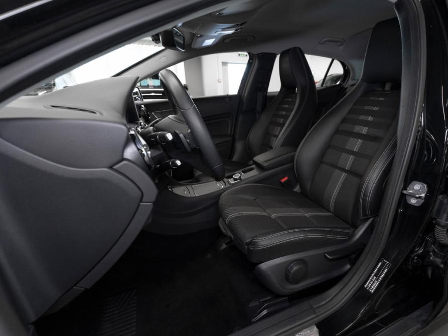 Mercedes-Benz GLA I (X156) Рестайлинг Москва  - изображение 9