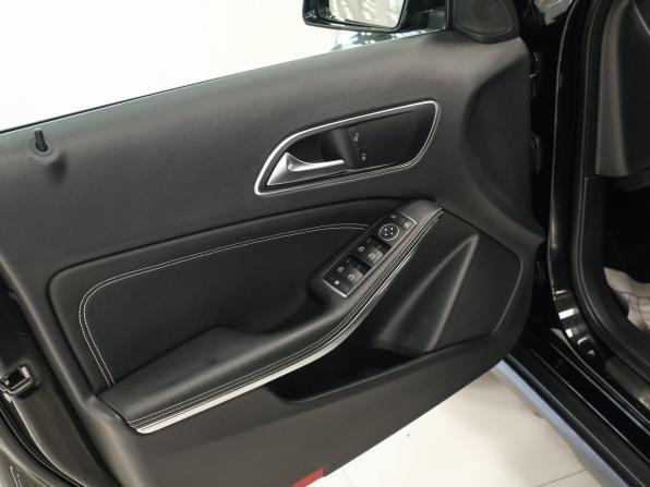 Mercedes-Benz GLA I (X156) с пробегом 2014 года, цена 1 879 000 рублей, 104661 км, внедорожник, Автокод Объявления